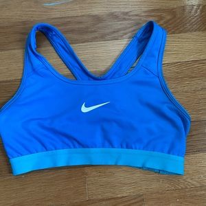 nike sports bra